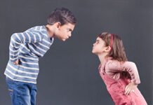 Mi hijo pega en el colegio: causas y qué hacer (guía práctica) Mi hijo pega en el colegio: causas y qué hacer (guía práctica)